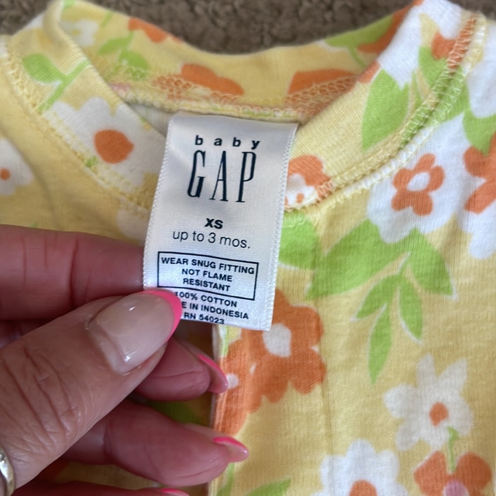 Baby gap floral onsie new up to 3 months - Picture 4 of 5